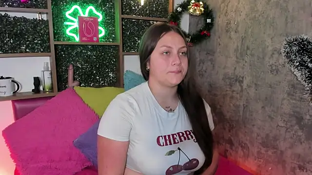 cherry coper online show from December 4, 12:47 pm