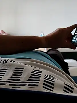 samee00721 online show from October 4, 6:22 am