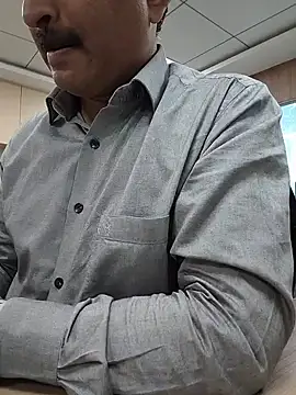 samee00721 online show from January 12, 9:14 am