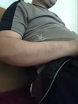 samee00721 online show from March 14, 9:26 am