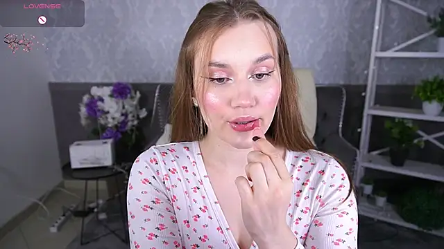 Snapshot of FoxyyKate chatting on November 26, 9:38 pm FoxyyKate online show from November 26, 9:38 pm