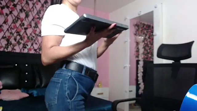 GeorginaBianco online show from January 19, 11:58 am