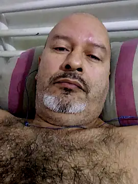 Snapshot of Juan_45 chatting on May 29, 1:31 pm Juan 45 online show from May 29, 1:31 pm