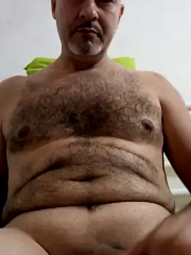 Snapshot of Juan_45 chatting on June 10, 10:08 pm Juan 45 online show from June 10, 10:08 pm