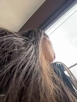 LIZ-06  online show from February 19, 12:56 pm