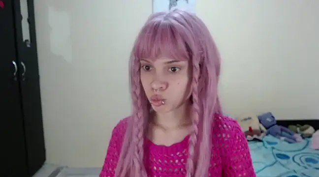 Snapshot of hachi_kitty chatting on January 3, 1:38 am hachi kitty online show from January 3, 1:38 am