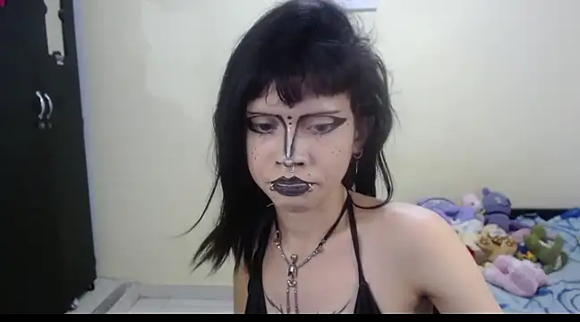 Snapshot of hachi_kitty chatting on March 20, 5:24 am hachi kitty online show from March 20, 5:24 am