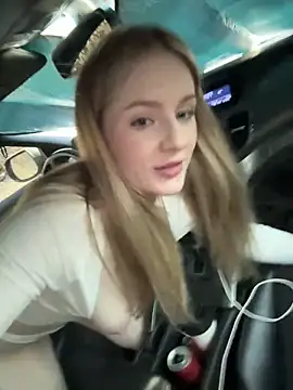 Snapshot of CaseyCumFace chatting on October 26, 7:58 am CaseyCumFace online show from October 26, 7:58 am