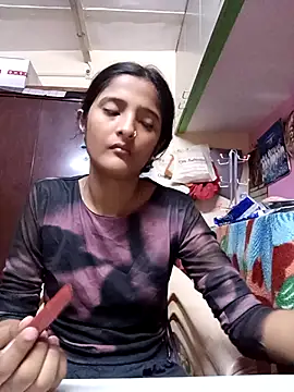 Snapshot of BabySlimmy10 chatting on October 6, 7:00 pm BabySlimmy10 online show from October 6, 7:00 pm