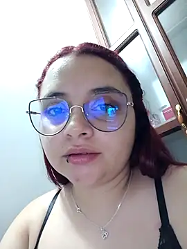 Snapshot of CURVY-HORNY chatting on February 27, 3:36 am CURVY-HORNY online show from February 27, 3:36 am