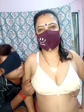 Snapshot of Cute-manisha chatting on January 10, 2:04 am Cute-manisha online show from January 10, 2:04 am