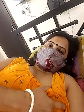 Snapshot of Cute-manisha chatting on July 18, 2:27 am Cute-manisha online show from July 18, 2:27 am