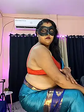 Snapshot of hottbabycam chatting on July 17, 2:56 pm hottbabycam online show from July 17, 2:56 pm