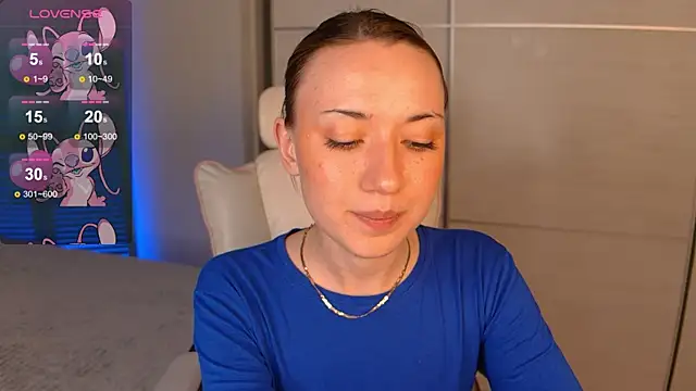 Snapshot of Maddy_Garcia chatting on March 23, 5:32 am Maddy Garcia online show from March 23, 5:32 am