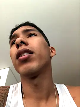 maximo vega newv online show from September 29, 8:46 pm