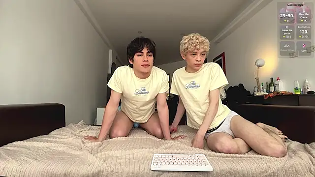 mapleg online show from May 28, 6:38 pm