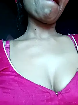 Snapshot of Kajal__Mehra chatting on May 6, 4:30 am Kajal Mehra online show from May 6, 4:30 am