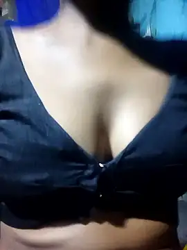 Snapshot of Kajal__Mehra chatting on June 6, 4:33 pm Kajal Mehra online show from June 6, 4:33 pm