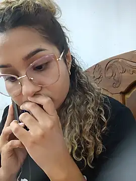 BrendaGirs online show from July 23, 2:31 am