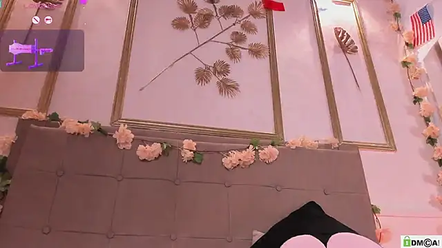 Snapshot of amandalee01 chatting on July 2, 3:23 am amandalee01 online show from July 2, 3:23 am