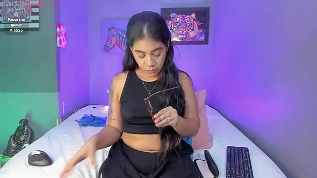 PammelaRoss1 online show from April 28, 5:07 pm