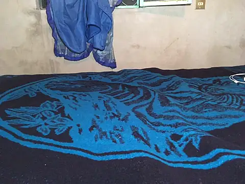 manuamador online show from February 16, 5:04 am