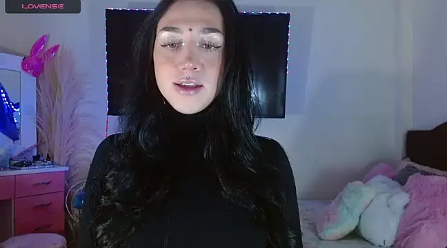 Snapshot of karla_zambrano chatting on February 7, 10:41 pm karla zambrano online show from February 7, 10:41 pm