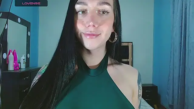 Snapshot of karla_zambrano chatting on May 6, 7:08 pm karla zambrano online show from May 6, 7:08 pm