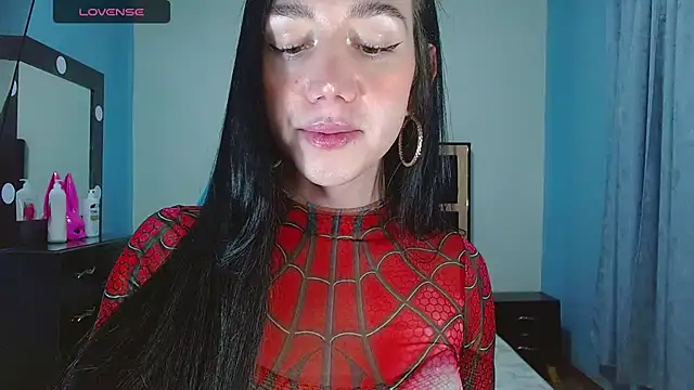 Snapshot of karla_zambrano chatting on May 15, 1:01 am karla zambrano online show from May 15, 1:01 am