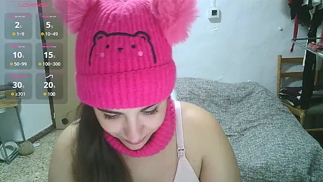 Snapshot of Ursumi1 chatting on January 29, 7:32 pm Ursumi1 online show from January 29, 7:32 pm