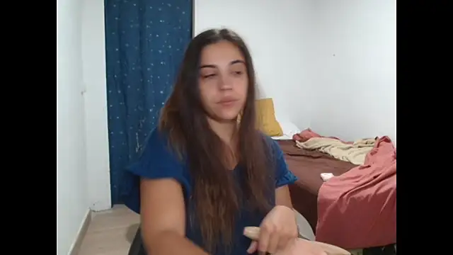 Snapshot of Ursumi1 chatting on September 22, 6:26 am Ursumi1 online show from September 22, 6:26 am