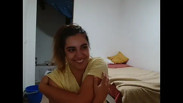 Snapshot of Ursumi1 chatting on September 22, 9:28 pm Ursumi1 online show from September 22, 9:28 pm