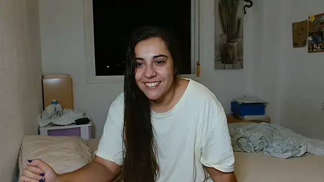 Snapshot of Ursumi1 chatting on July 12, 8:44 pm Ursumi1 online show from July 12, 8:44 pm