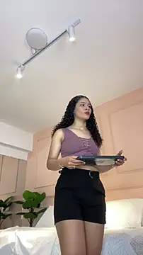 SHARONN     online show from February 10, 4:05 am