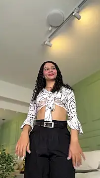 Snapshot of SHARONN____ chatting on July 18, 7:39 pm SHARONN online show from July 18, 7:39 pm