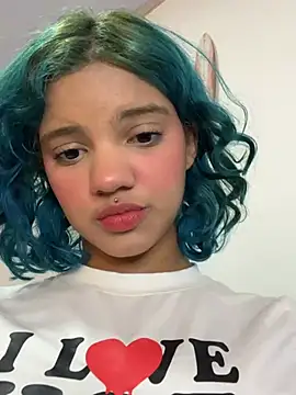 Lolabonitacam online show from February 25, 12:59 pm