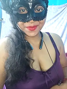 Sexy Mona Bhabhi online show from February 11, 2:46 am