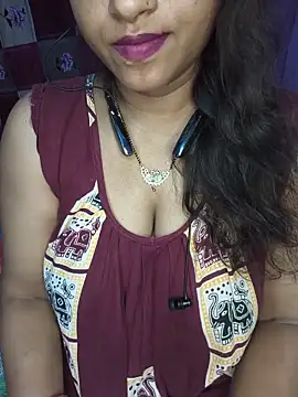 Snapshot of Sexy_Mona_Bhabhi chatting on May 23, 6:56 pm Sexy Mona Bhabhi online show from May 23, 6:56 pm