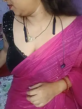 Sexy Mona Bhabhi online show from July 20, 5:37 pm