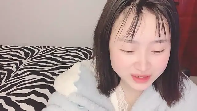 Snapshot of ffccvjsexx chatting on January 14, 9:35 am ffccvjsexx online show from January 14, 9:35 am