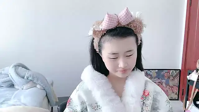 Snapshot of ffccvjsexx chatting on February 9, 3:43 am ffccvjsexx online show from February 9, 3:43 am