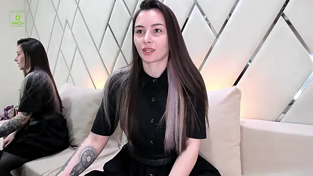 Ishtar Divine online show from February 22, 3:25 pm