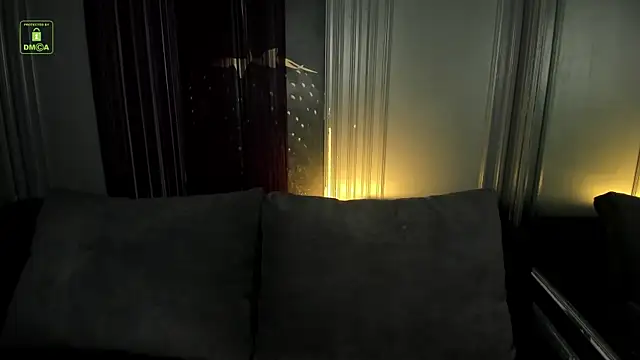 Ishtar Divine online show from March 19, 10:33 am