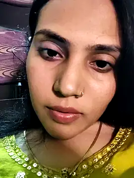 Snapshot of unique_gracy chatting on January 23, 6:39 am unique gracy online show from January 23, 6:39 am