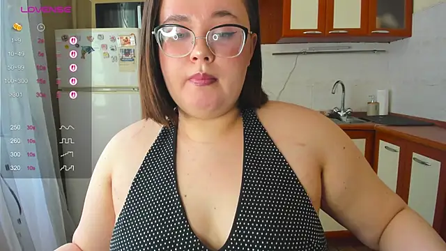 Snapshot of Jessica_Joy chatting on May 17, 7:50 am Jessica Joy online show from May 17, 7:50 am
