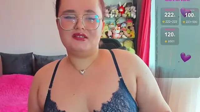 Snapshot of Jessica_Joy chatting on July 7, 6:47 am Jessica Joy online show from July 7, 6:47 am