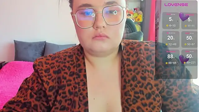 Snapshot of Jessica_Joy chatting on July 8, 6:51 am Jessica Joy online show from July 8, 6:51 am