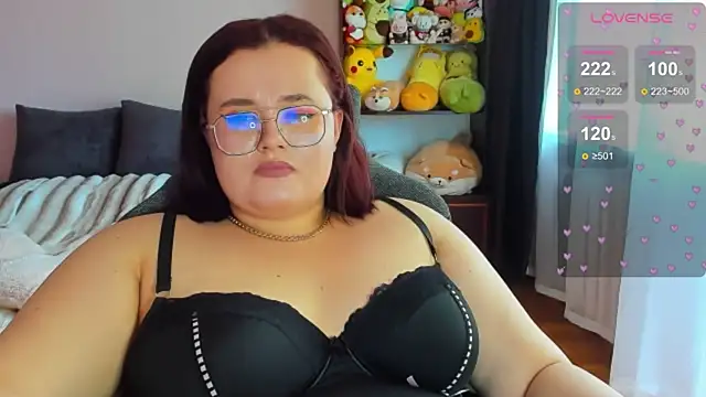 Snapshot of Jessica_Joy chatting on July 14, 10:21 am Jessica Joy online show from July 14, 10:21 am