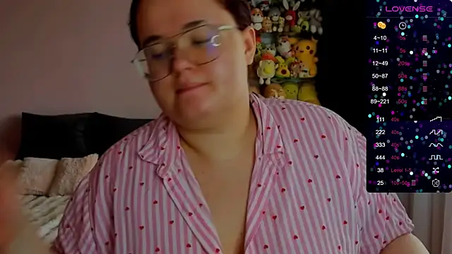 Snapshot of Jessica_Joy chatting on July 30, 7:07 am Jessica Joy online show from July 30, 7:07 am