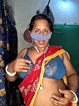 Snapshot of Real_Desi_Couple chatting on June 10, 5:45 pm Real Desi Couple online show from June 10, 5:45 pm